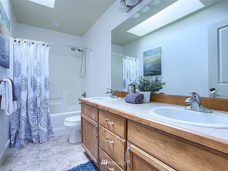 178th Pl NE, Redmond — Photo 4
