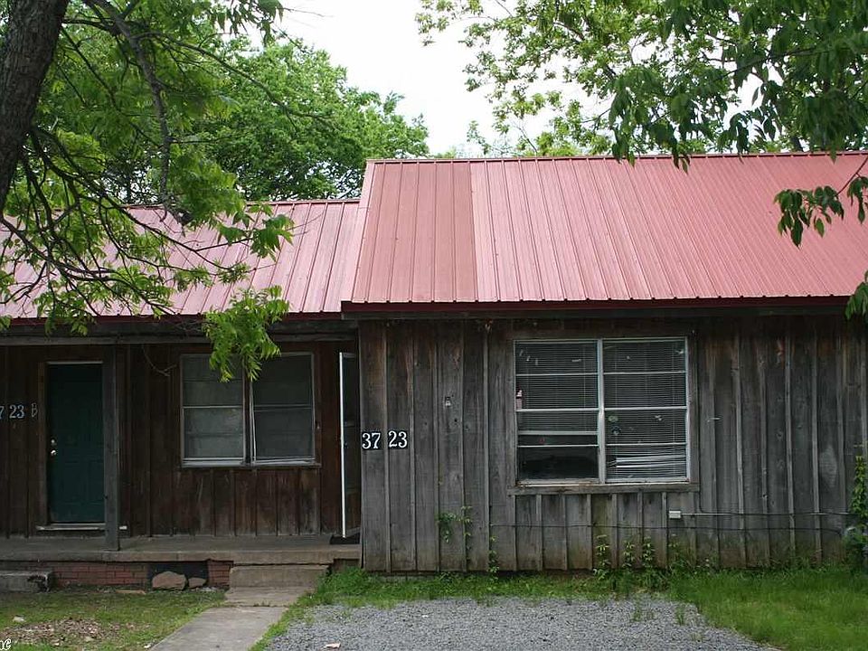 2nd image of 3723 Sycamore St