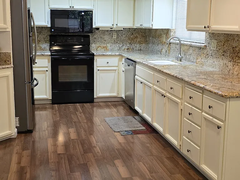 7430 Roy Rogers Pl — Photo 11