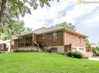 4013 SW 10th St, Blue Springs, MO 64015