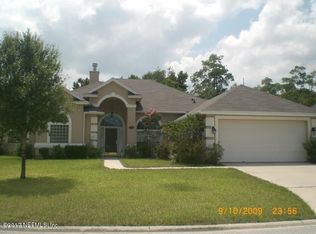 7922 Chase Meadows Dr W, Jacksonville, FL 32256