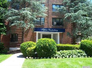 15 Canterbury Rd APT C16, Great Neck, NY 11021