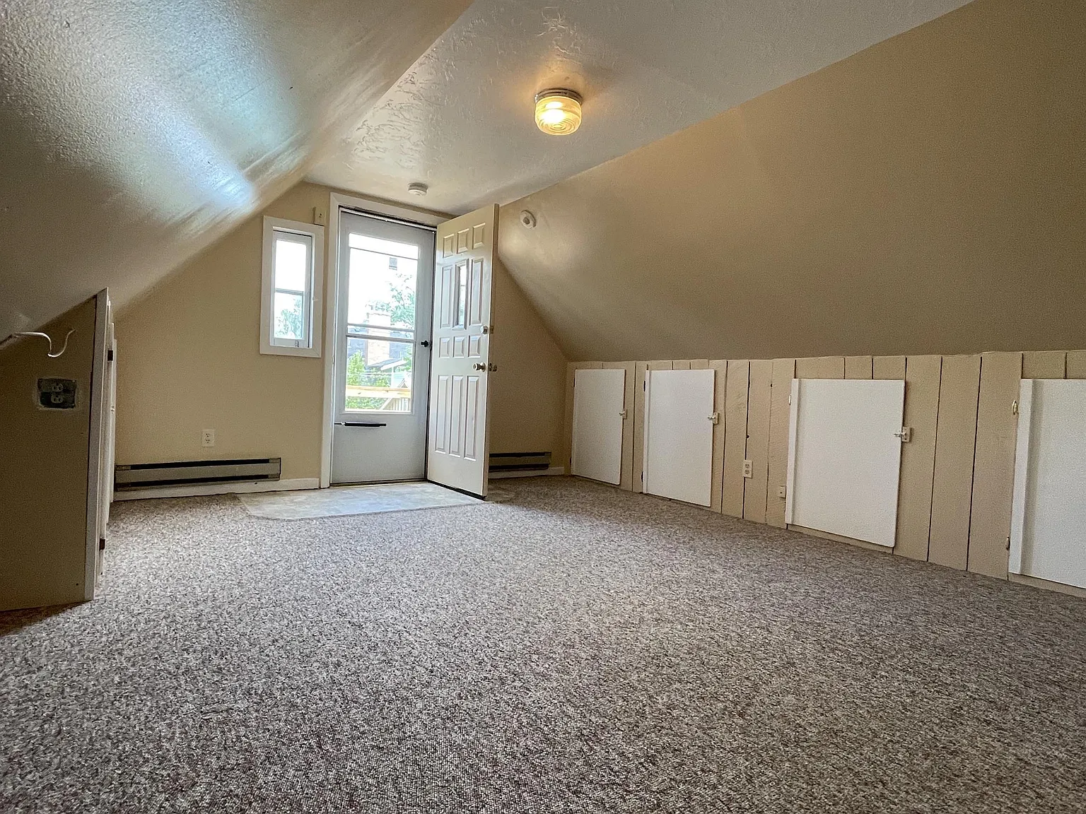 409 South Brooks Street - 2 — Photo 3