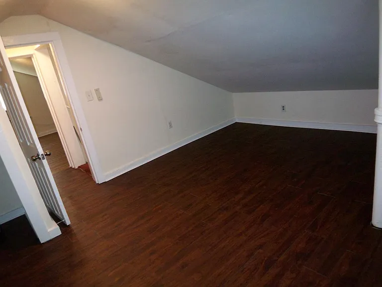 103 Rotary Ave — Photo 38