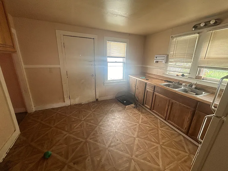 123 Cady St #1 — Photo 9