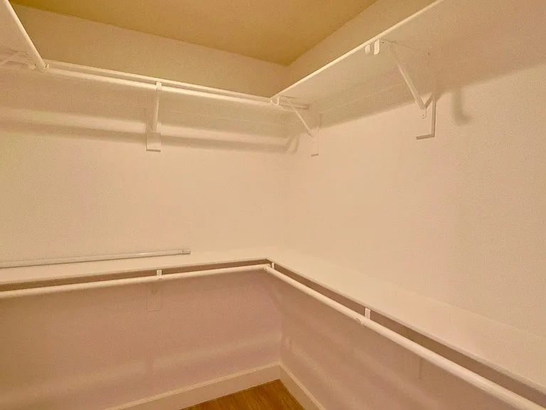 3181 Pinehurst Dr #D — Photo 24