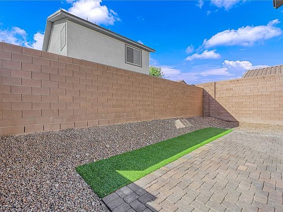 5th image of 77 Desert Palm Dr