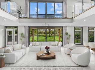 704 Cedar Ave, Burlington, ON L7T 2R7