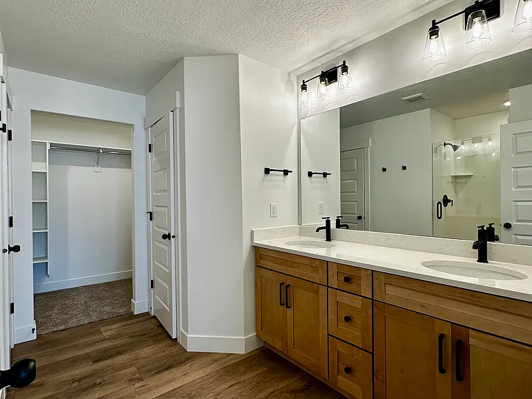 1558 W Banner Dr — Photo 8