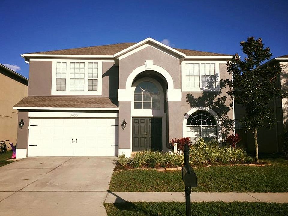 1st image of 3922 Stornoway Dr