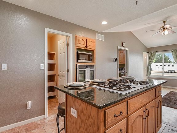 5th image of 15120 Singletree Dr
