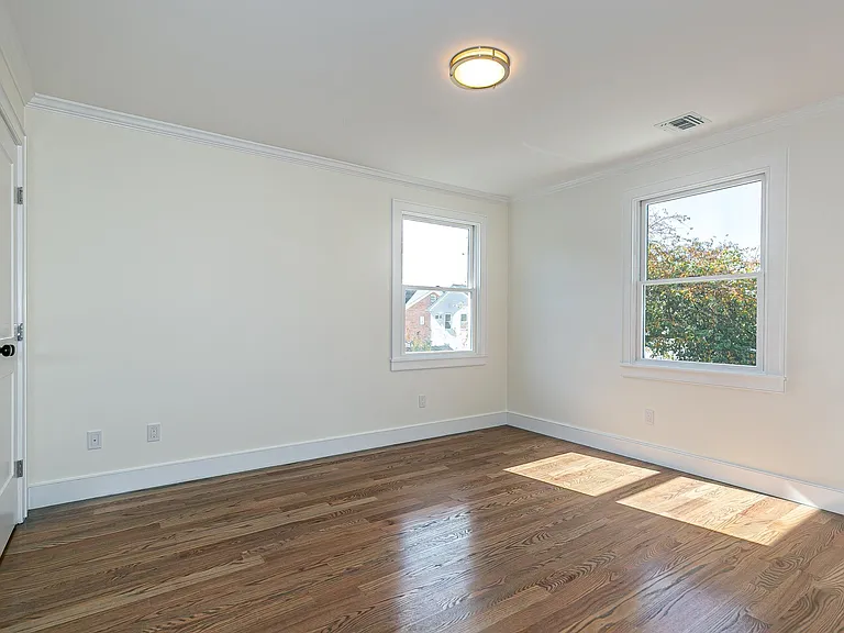 201 Nassau Blvd #A — Photo 20