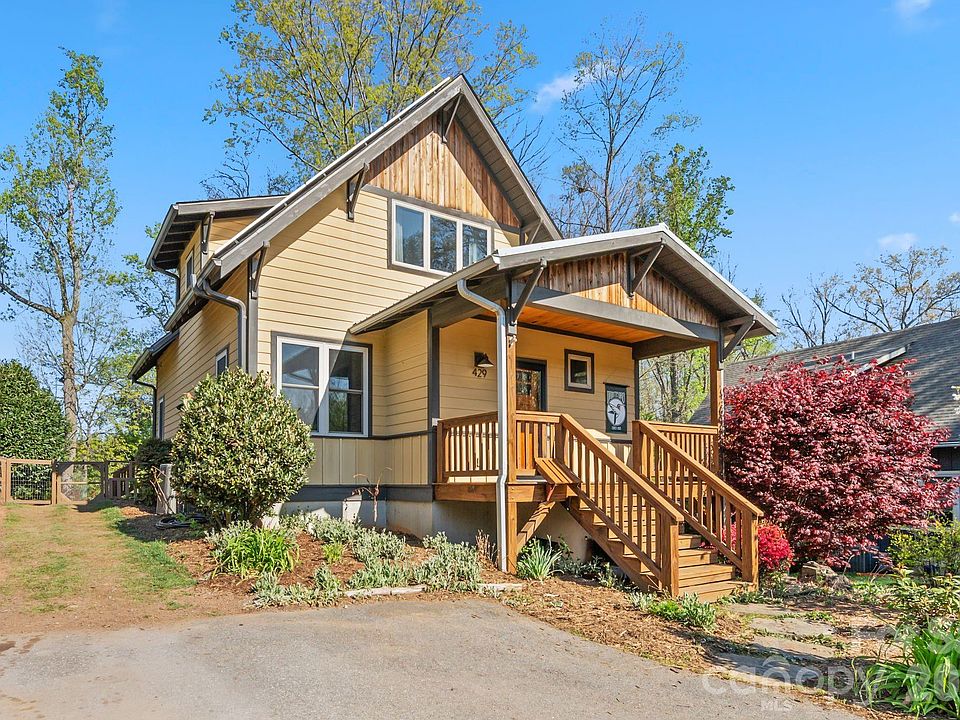1st image of 429 Pearson Dr