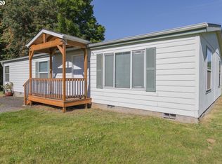 17111 NE Sandy Blvd, Portland, OR 97230