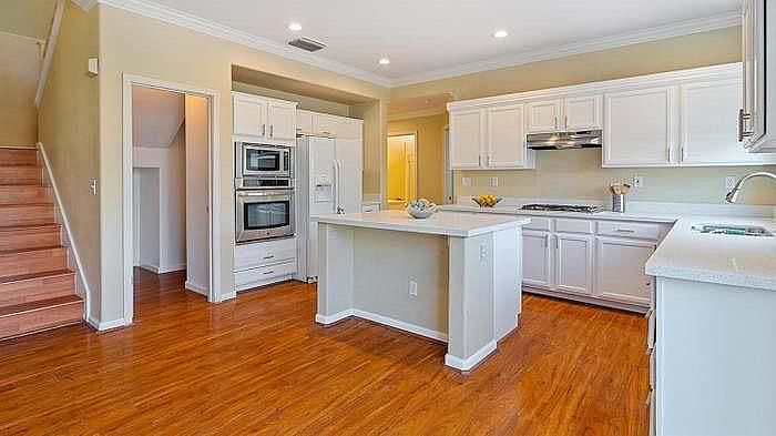 1st image of 4594 Crabapple Ct