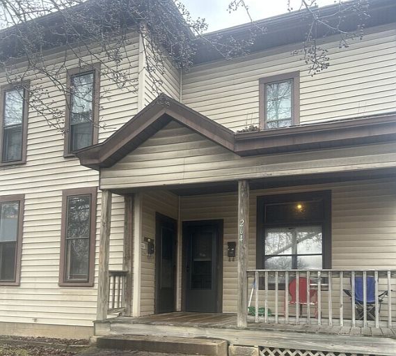 1st image of 264 W Main St #2