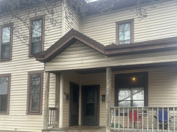 264 W Main St #2