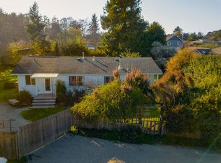 2620 Wanda Ln, McKinleyville, CA 95519