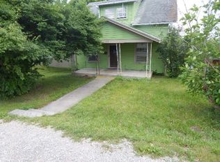 620 Henry Ave, Pulaski, VA 24301