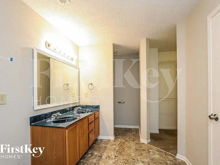 10437 Split Rock Way — Photo 8