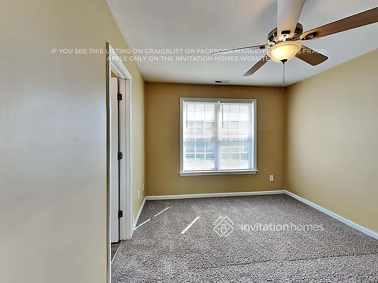 302 Whitehall Ct — Photo 7