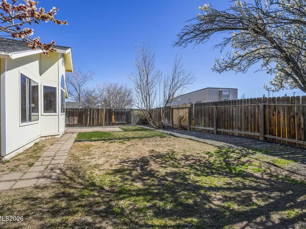 6290 Chesterfield Ln, Reno, NV 89523