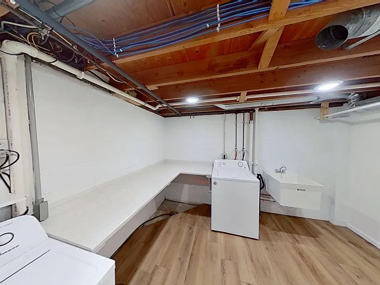 2718 Luther Dr — Photo 15