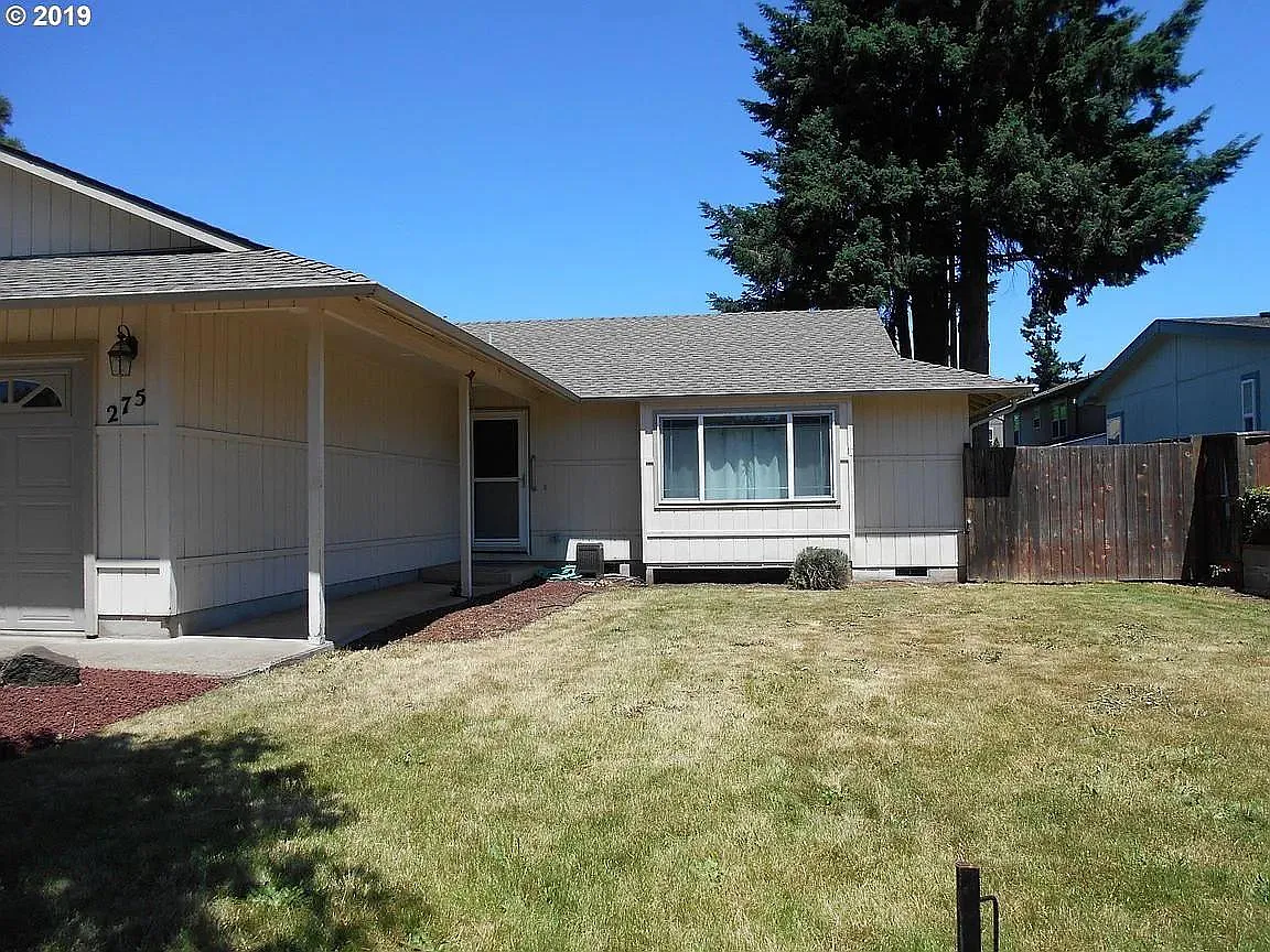 3 bed, 1266 sqft, $2,195 — Photo 4