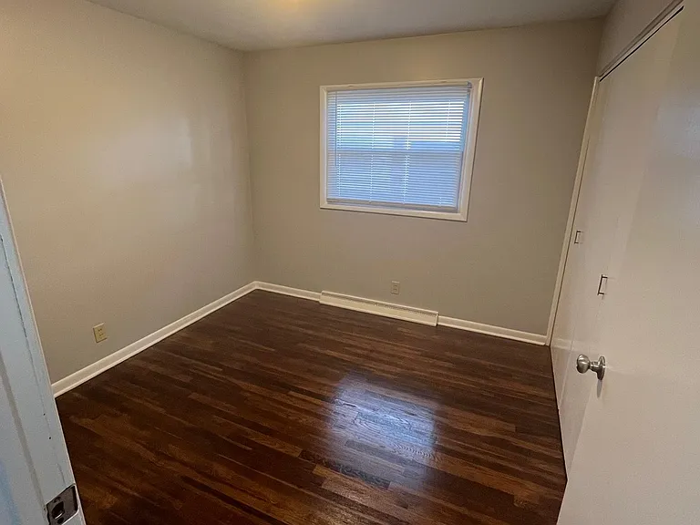 424 Archdale Ave — Photo 7