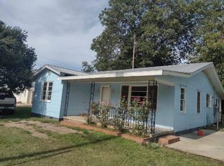 131 N Manning St, Funston, GA 31753