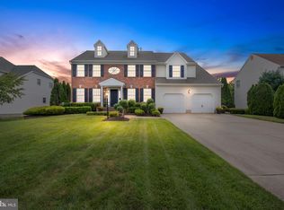 5 Lippincott Ct, Medford, NJ 08055