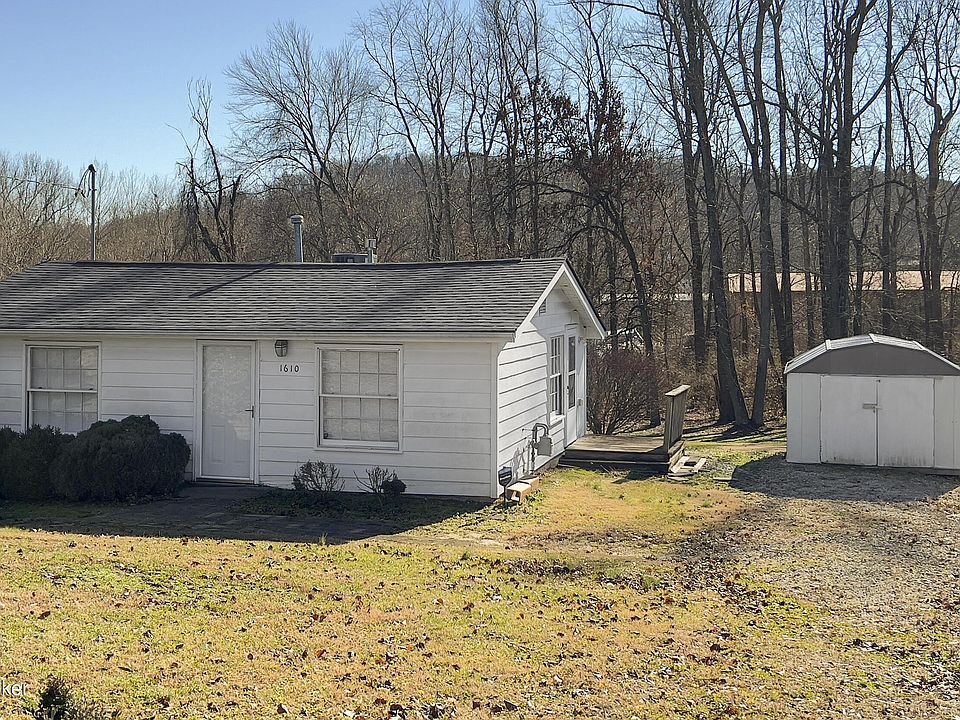1st image of 1610 Cherry Ln