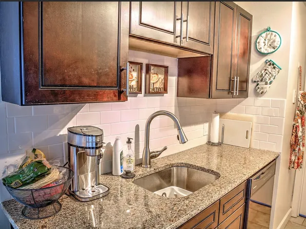 5538 Pershing Ave #209, Saint Louis, MO 63112