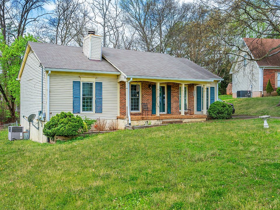 2nd image of 1307 Rolling Meadow Ct