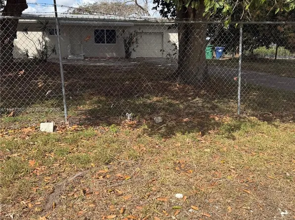 16301 SW 184th St, Miami, FL 33187