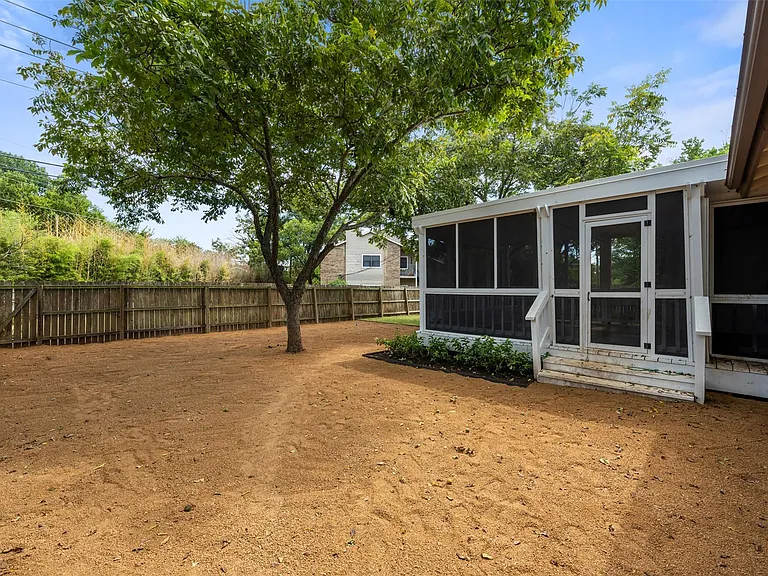 6105 Sun Vista Dr — Photo 16