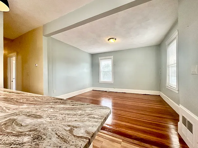23 Ralph Piteri Ter — Photo 2