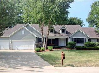 73 Barrington Cir, Hampton, IL 61256