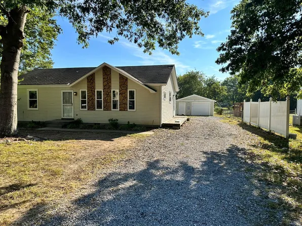 5607 Seminary Rd, Smyrna, TN 37167