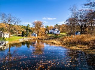 11 S Main St, Kennebunkport, ME 04046