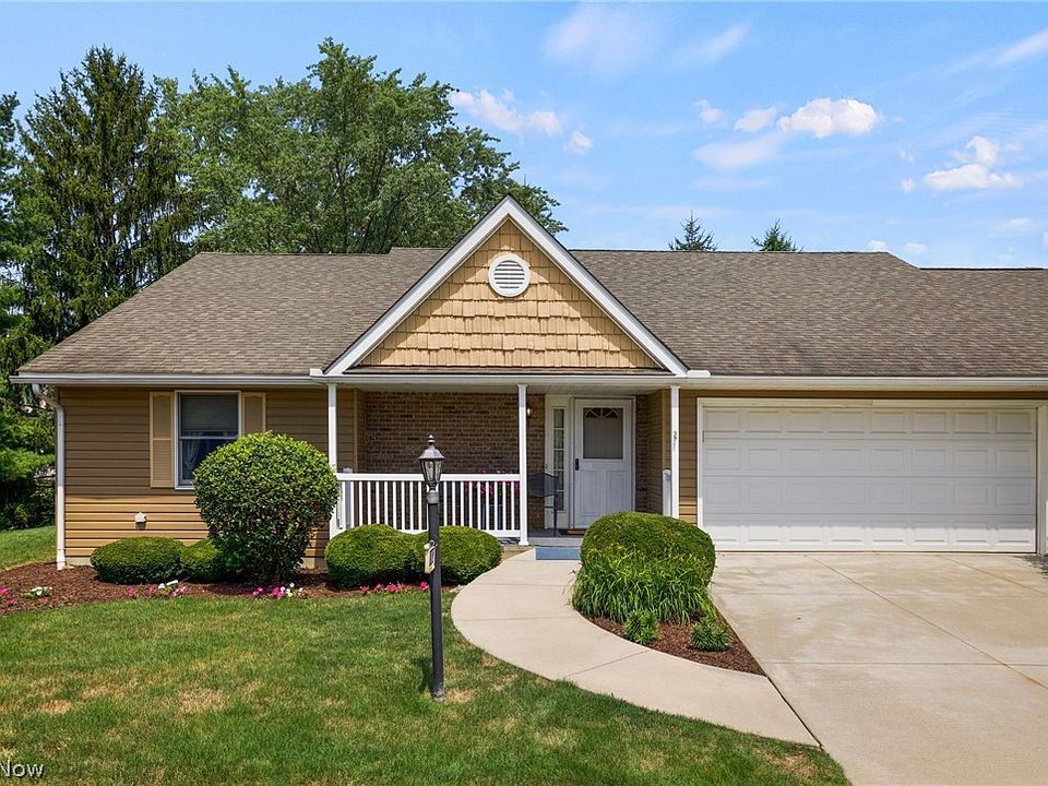 1st image of 180 Park Place Dr