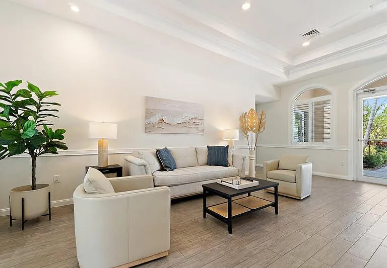 4526 Illicium Dr — Photo 39