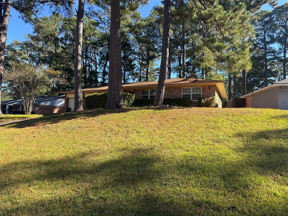 1st image of 9425 Pitch Pine Dr
