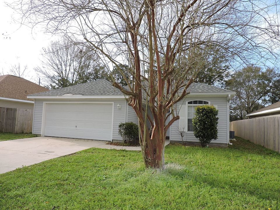 1st image of 1459 Sturbridge Pl
