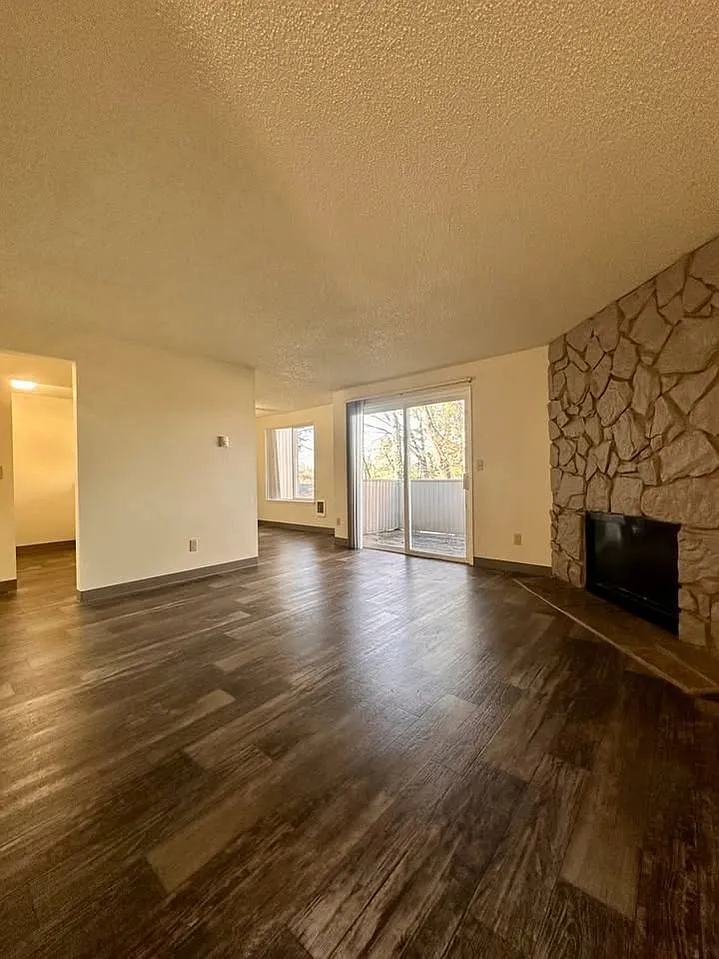 Terrace View Apartments — Photo 4