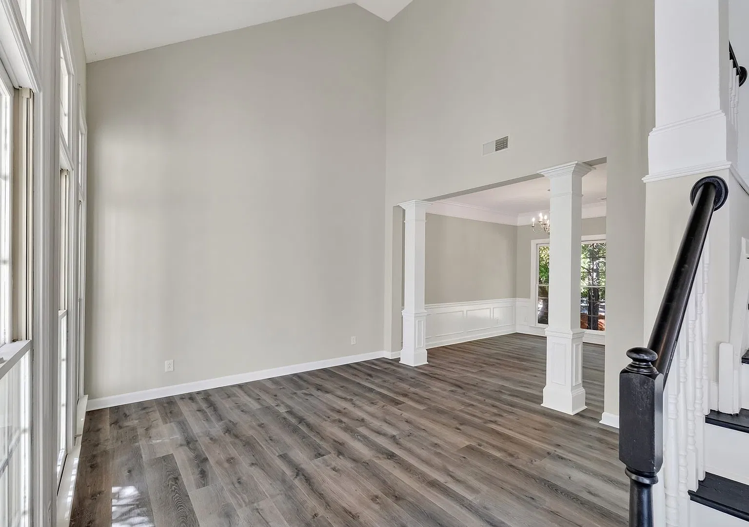 3 bedroom and 2.5 bath in Highland Creek — Photo 3