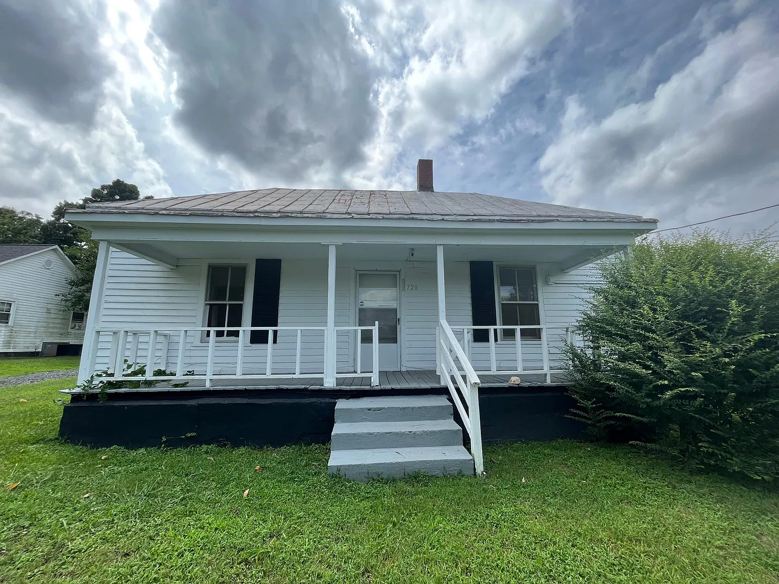 1 bed, 832 sqft, $700 — Photo 2
