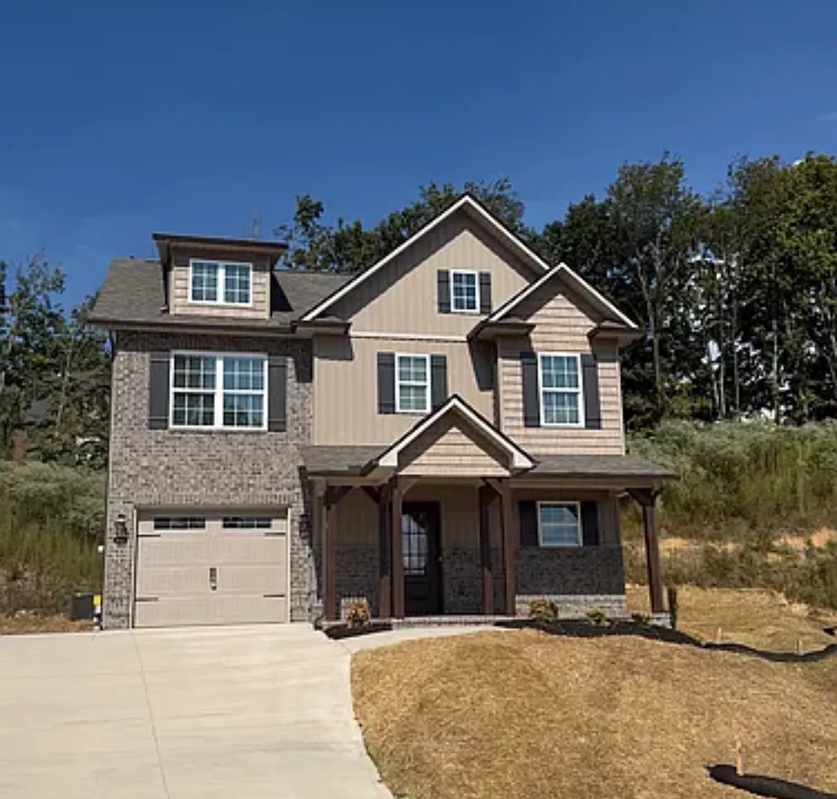 3 bed, 2.5 bath, 1505 sqft, $2,050 — Photo 1