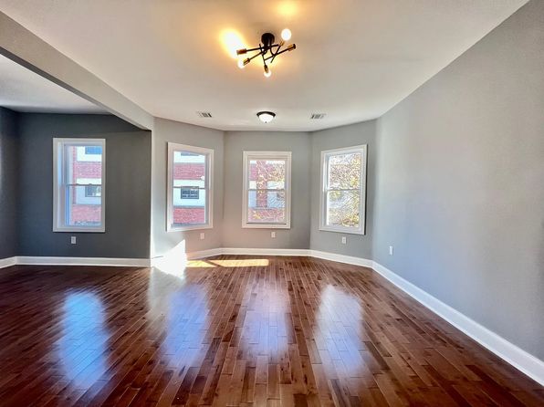255 N 19th St FLOOR 1
