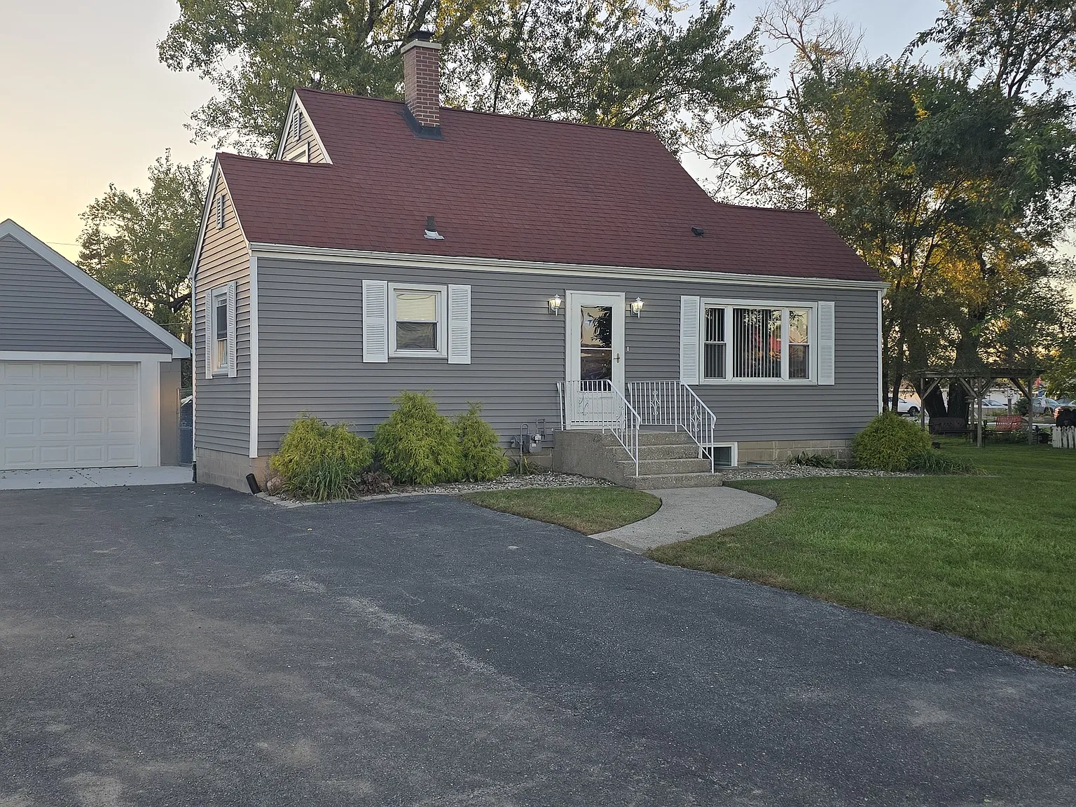 1313 N Main St — Photo 3